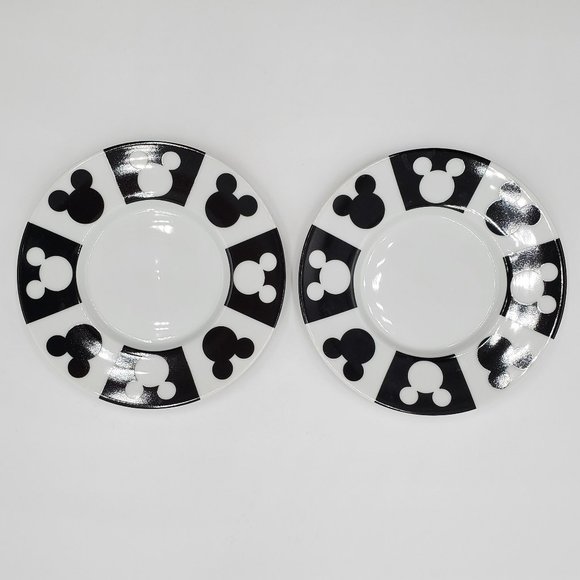 Disney Dimensions Japan - Black & White Mickey cups & saucers - Picture 3 of 16